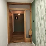 维尔森伦木屋公寓 *